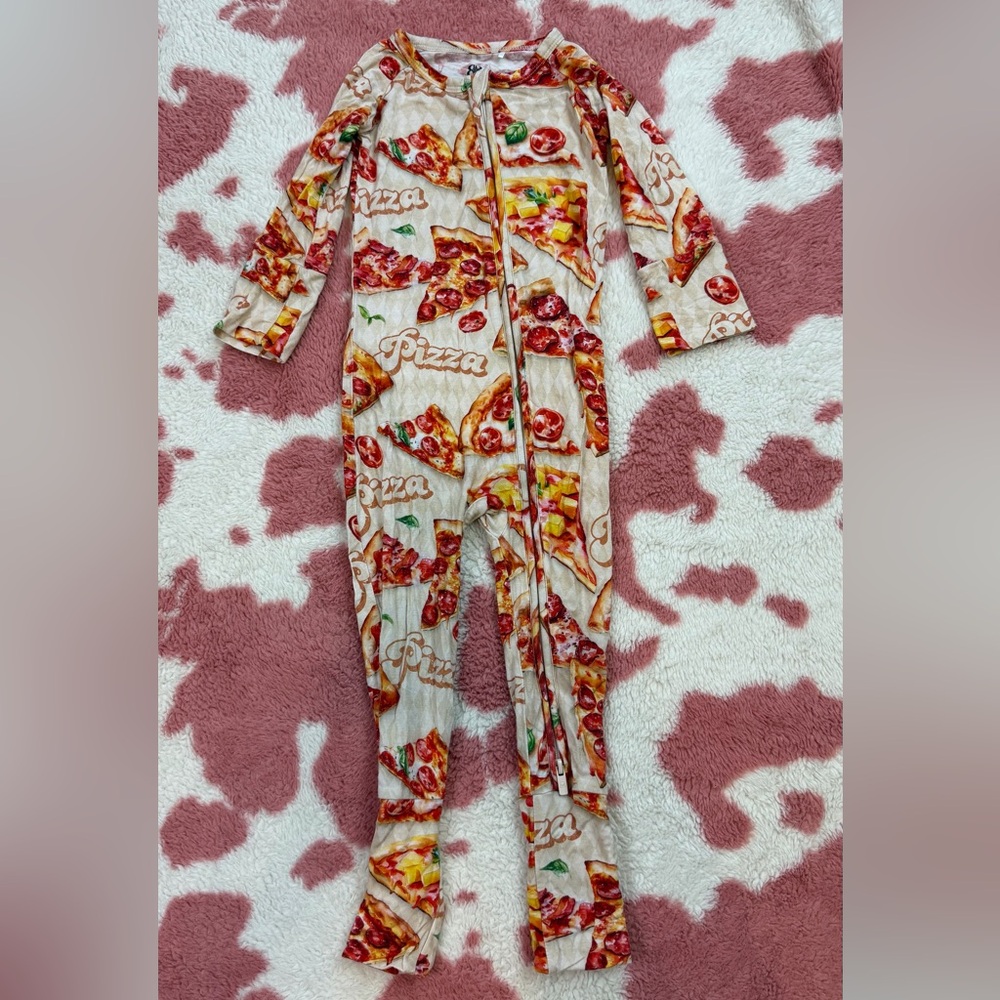 Bums & Roses Pizza Bamboo Zippy One Piece Soze 18-24 Months